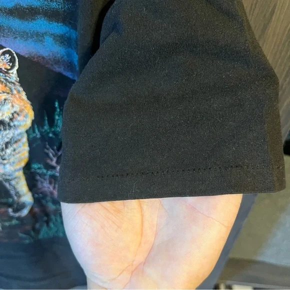 Vintage 90’s Wolf Nature AOP Shirt - Picture 3 of 6